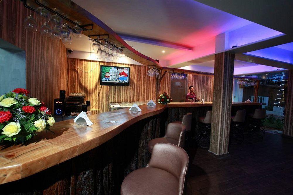 קולבה Hotel Lucky Star מראה חיצוני תמונה