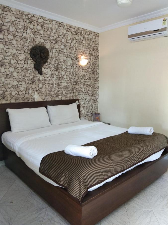 קולבה Hotel Lucky Star מראה חיצוני תמונה