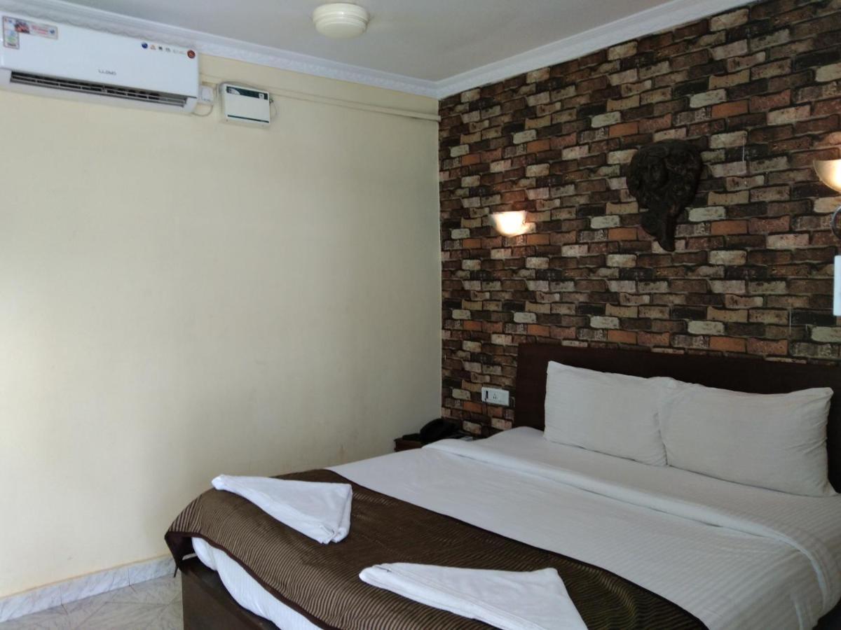 קולבה Hotel Lucky Star מראה חיצוני תמונה